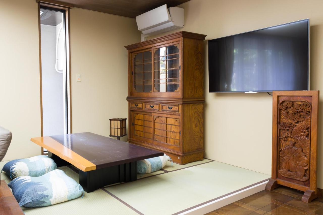 Guest House Hakozaki Garden Фукуока Екстериор снимка