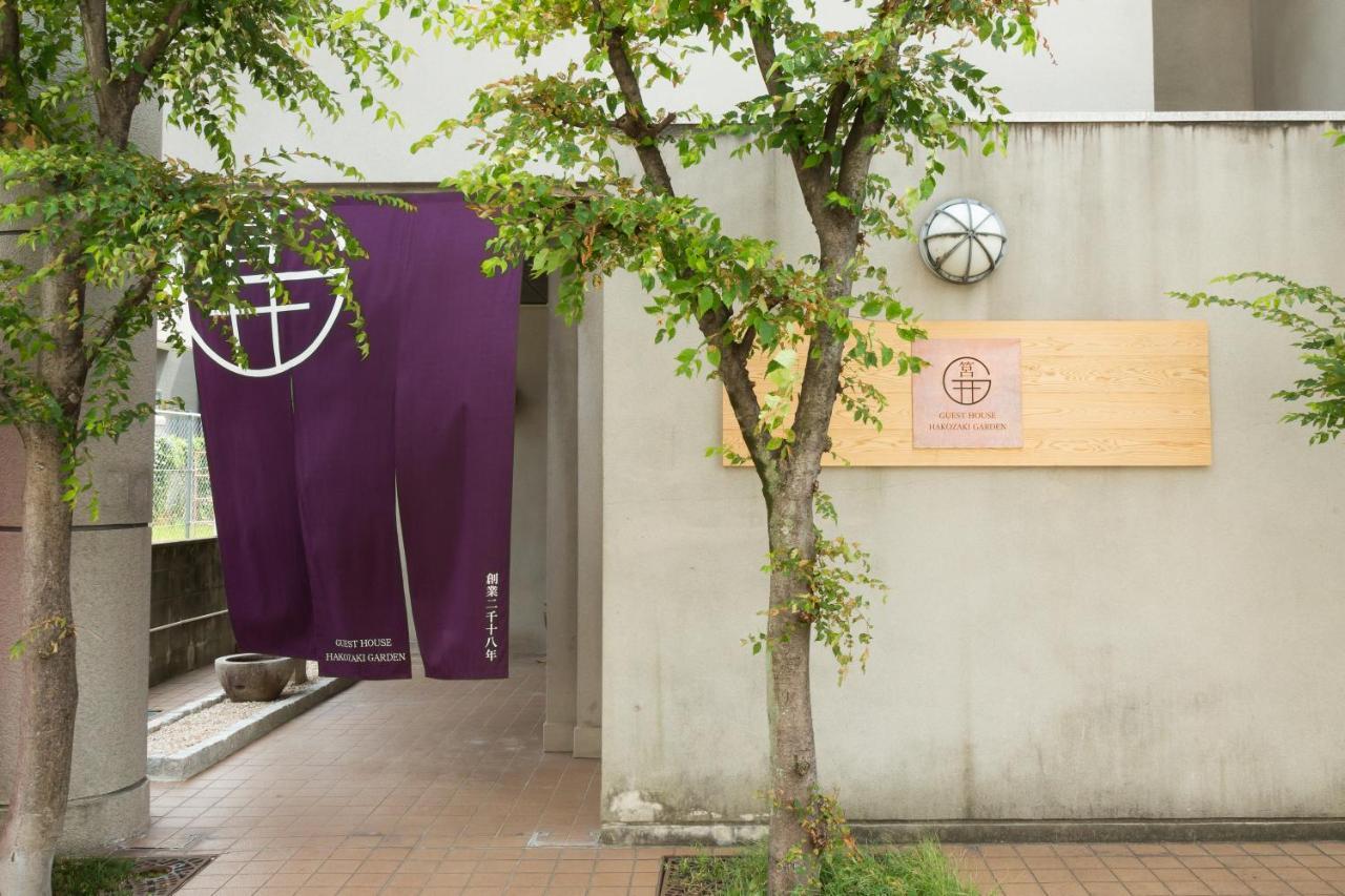 Guest House Hakozaki Garden Фукуока Екстериор снимка